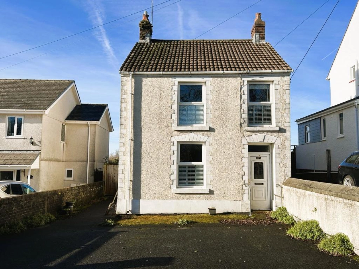 Gowerton Road, Three Crosses, Swansea, SA4